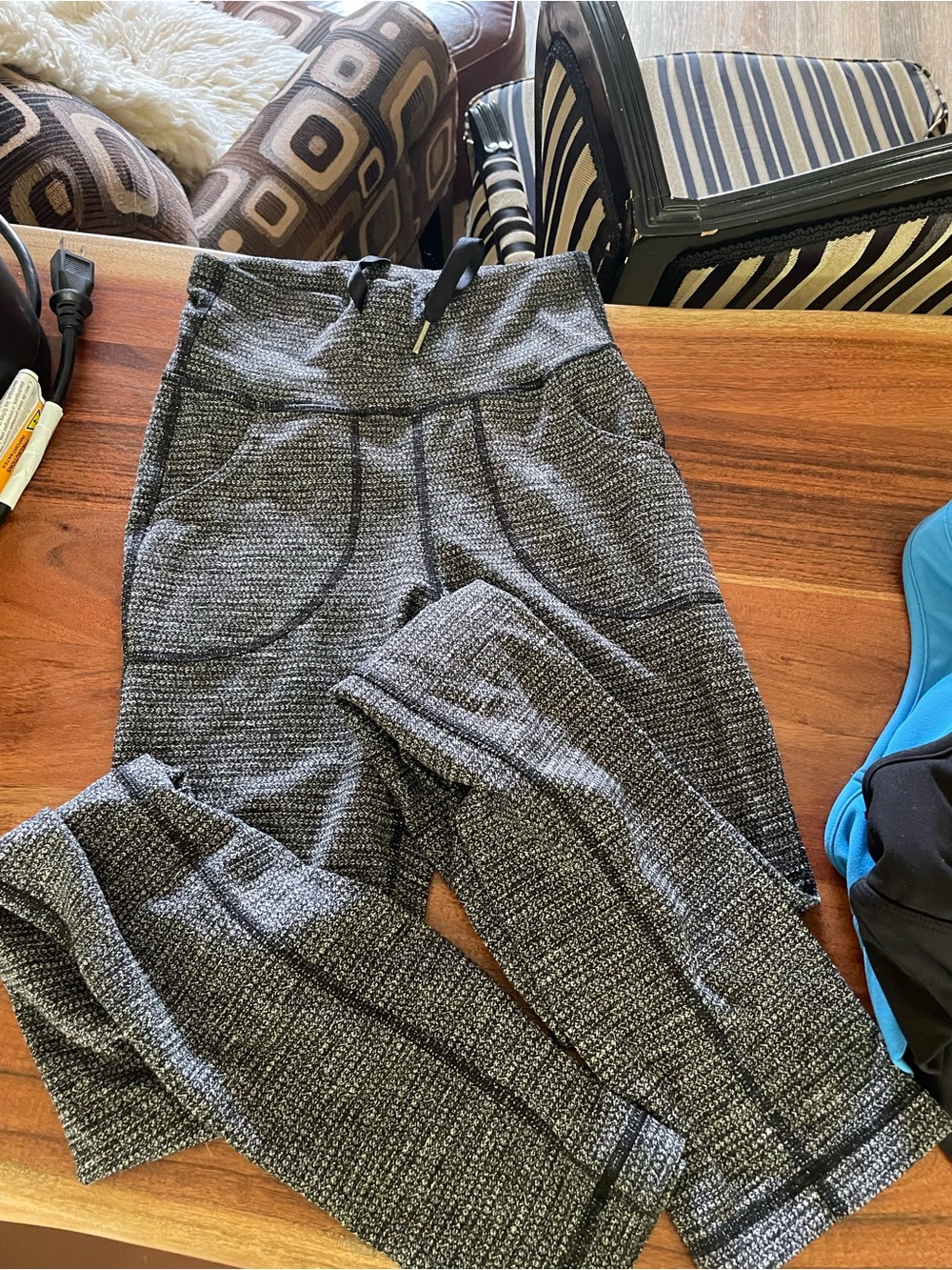 3 Activewear Sports Bras - Black, Aqua, Blue Leopard and LULU LEMON tights - Picture 3 of 6